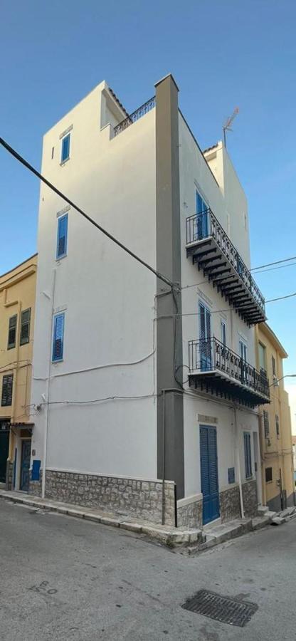 Oltremare Apartments サンタ・フラーヴィア エクステリア 写真